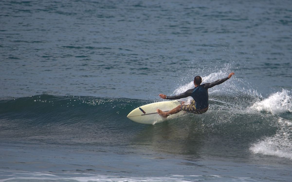 Surf Drone Filming - Jaco